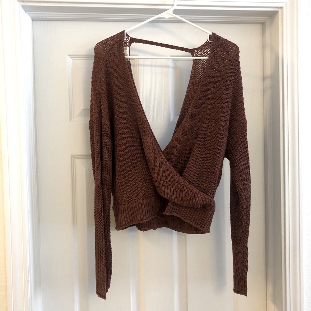 Women’s sweater. Size medium